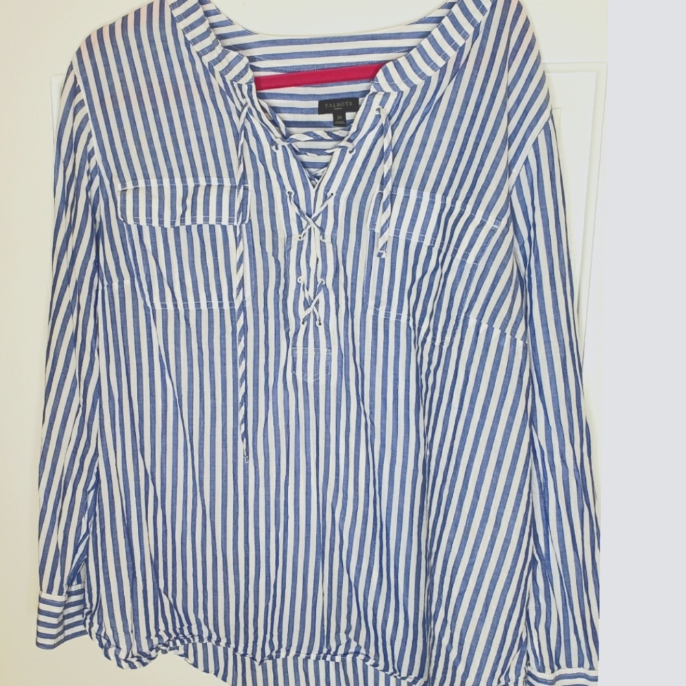 Talbots blue and white top